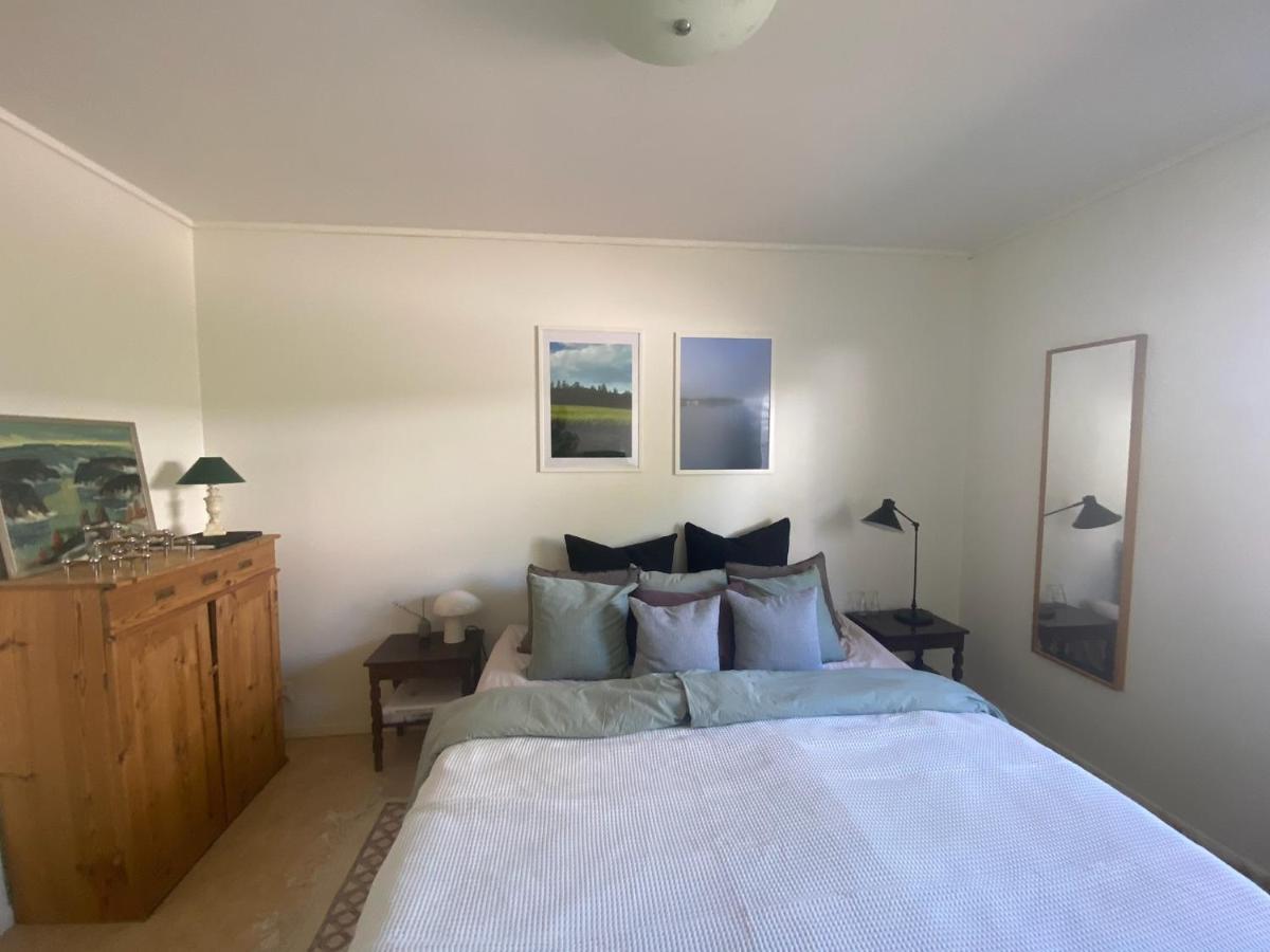 Apartment Right Next To The Golf Course And With The Ocean Just Around The Corner Ljungskile Eksteriør bilde