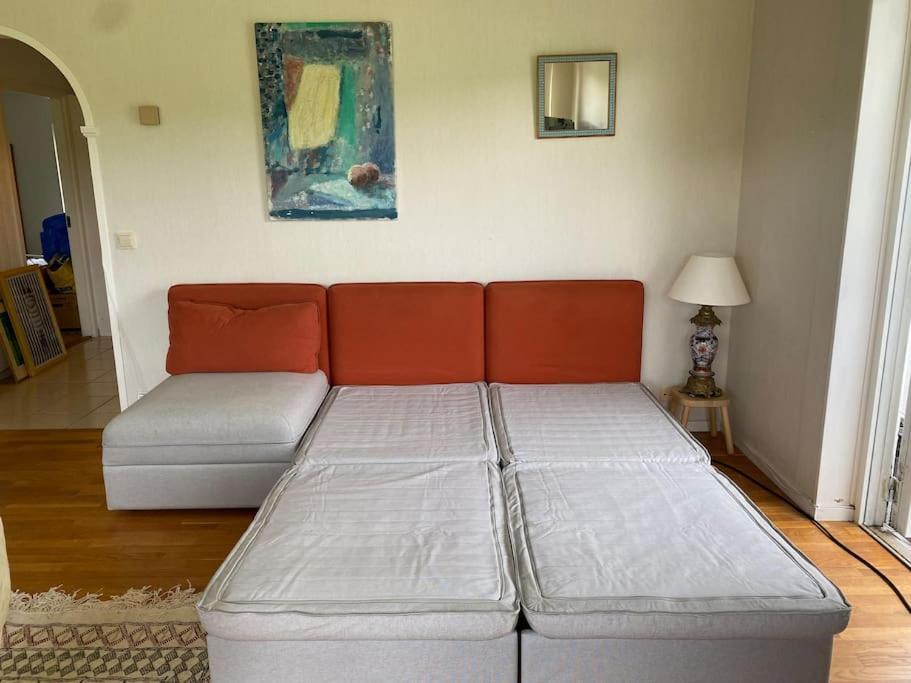 Apartment Right Next To The Golf Course And With The Ocean Just Around The Corner Ljungskile Eksteriør bilde
